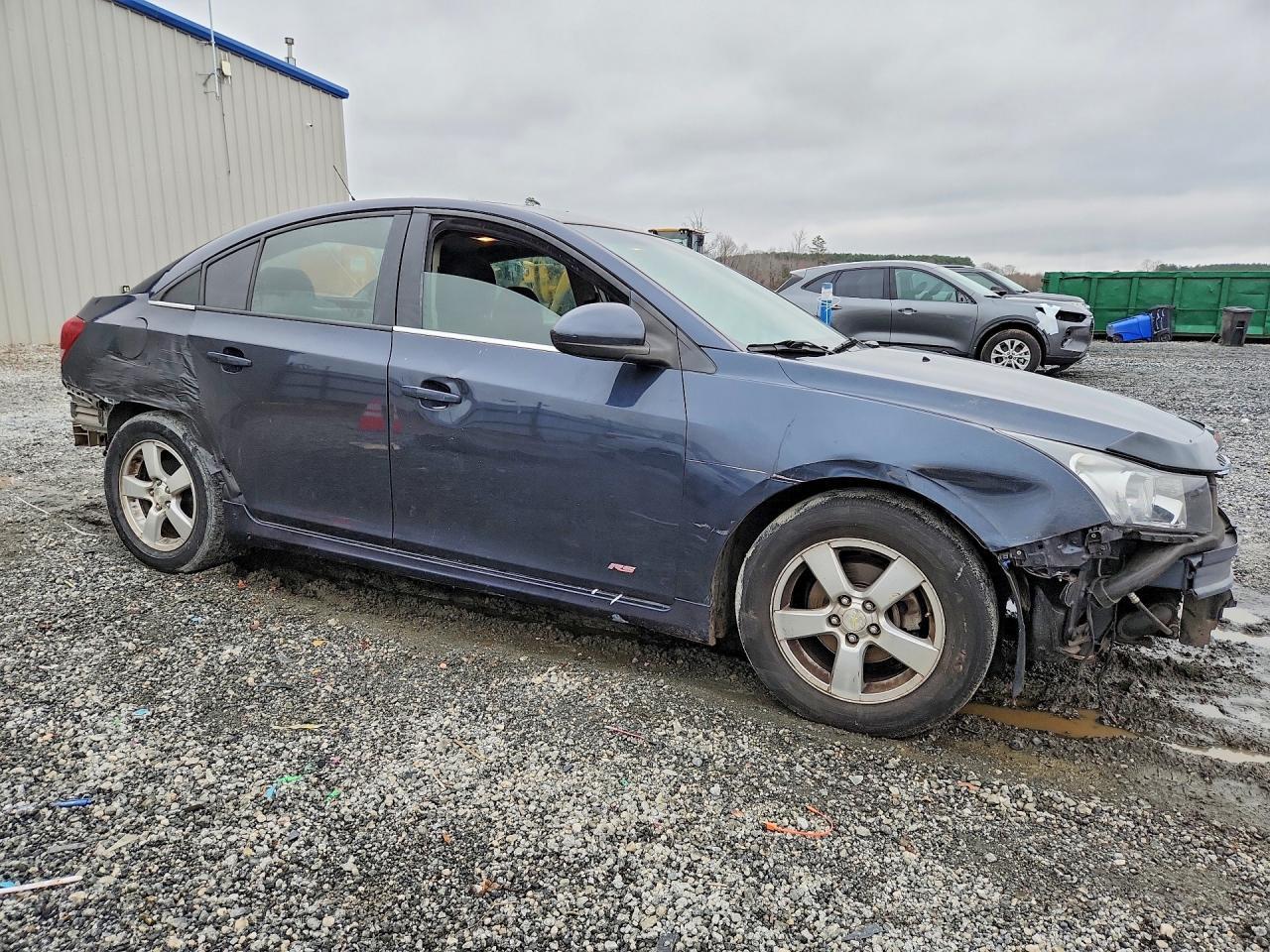 2014 Chev Cruze Lt - Image 4