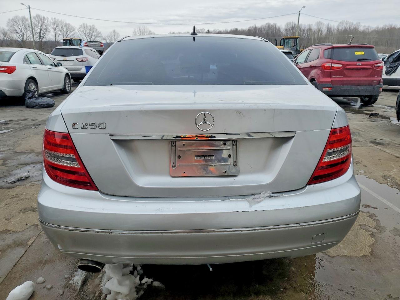2013 Mercedes-Benz C 250 - Фото 6