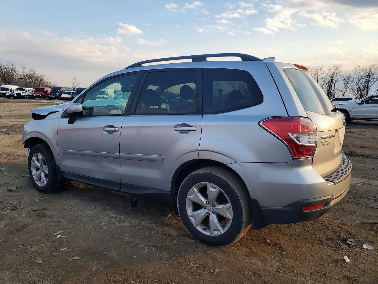 2016 Subaru Forester 2.5I Premium - Image 2