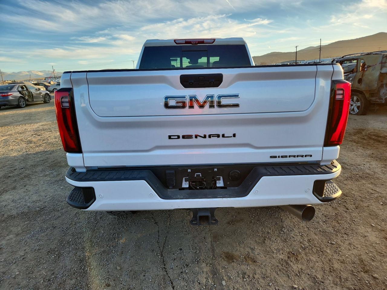 2024 GMC Sierra K3500 Denali Ultimate - Фото 6