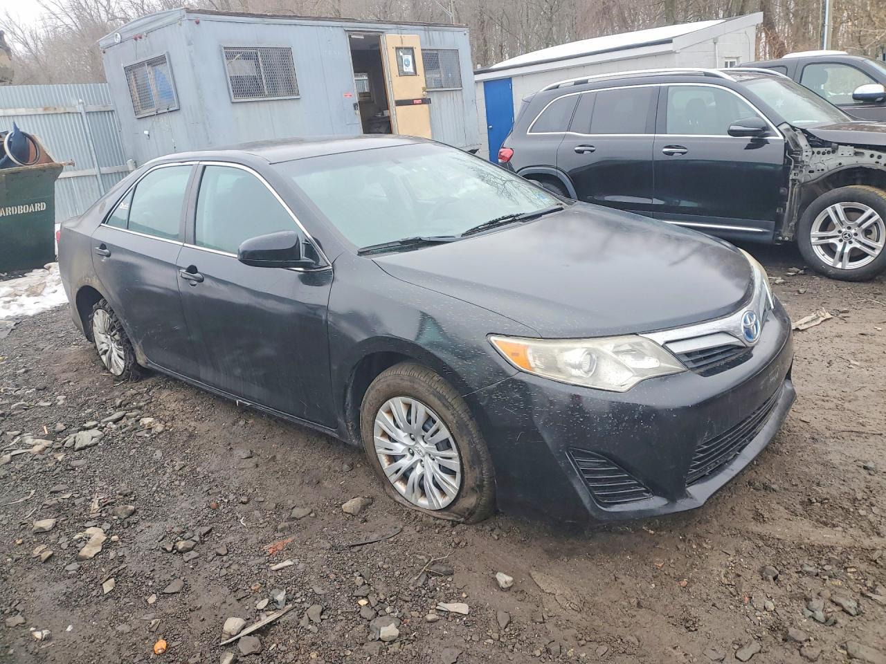 2013 Toyota Camry Hybrid - Image 4