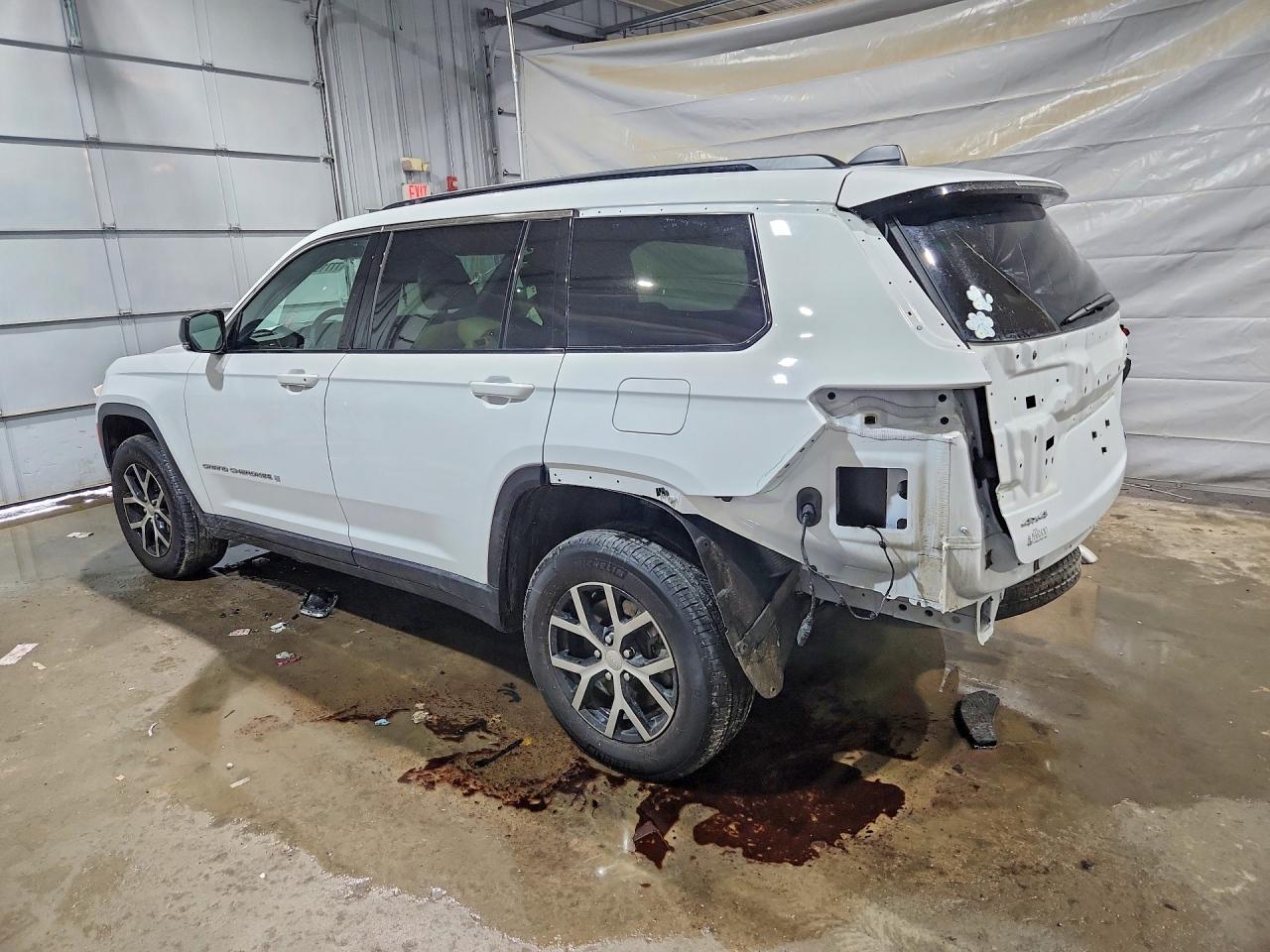 2024 Jeep Grand Cherokee L Limited - Image 2