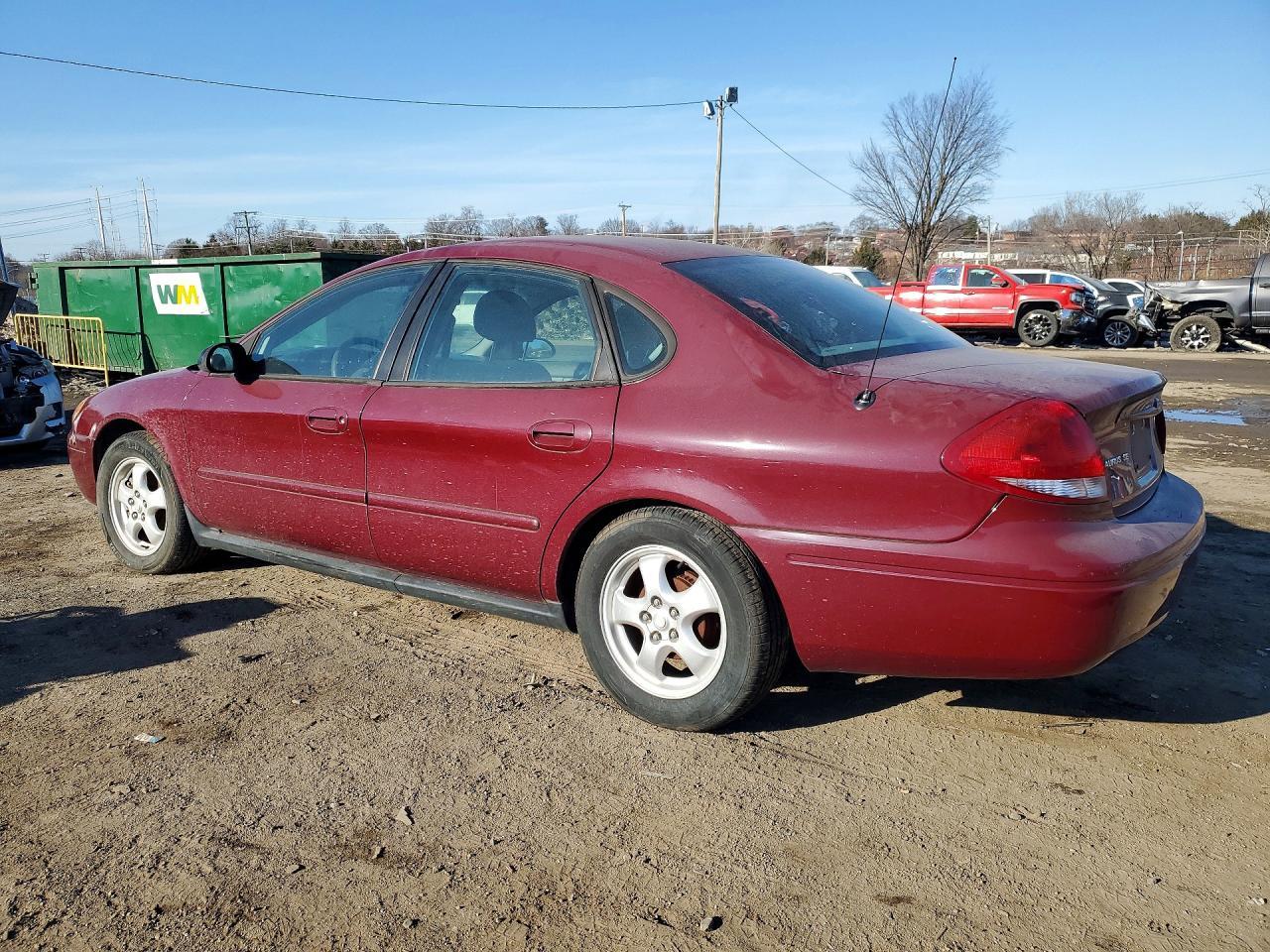 2014 Ford Taurus - Image 2