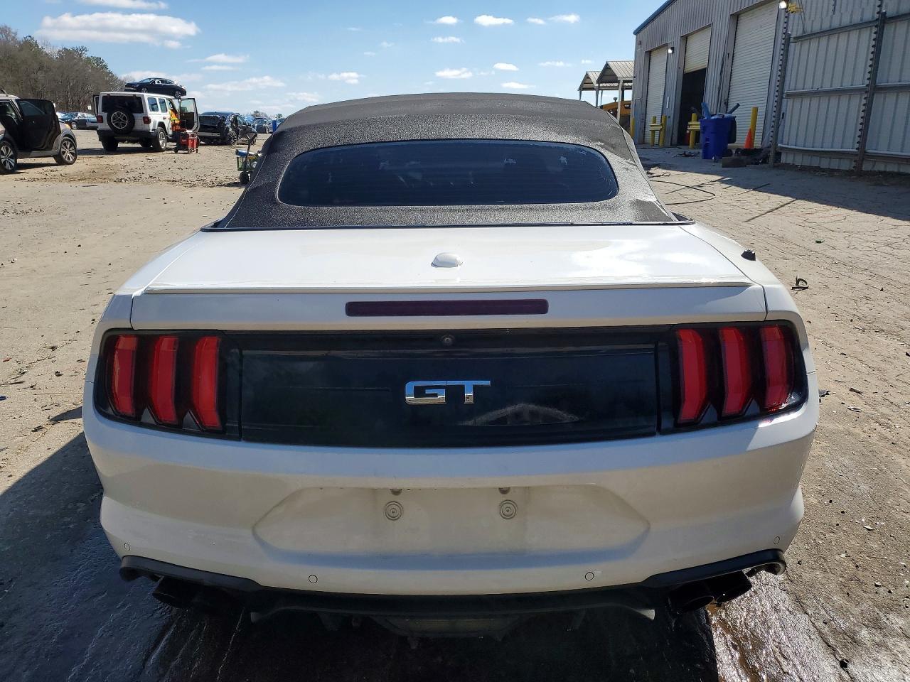 2020 Ford Mustang Gt - Фото 6