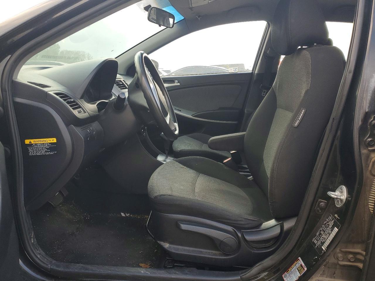 2013 Hyundai Accent Gls - Фото 7