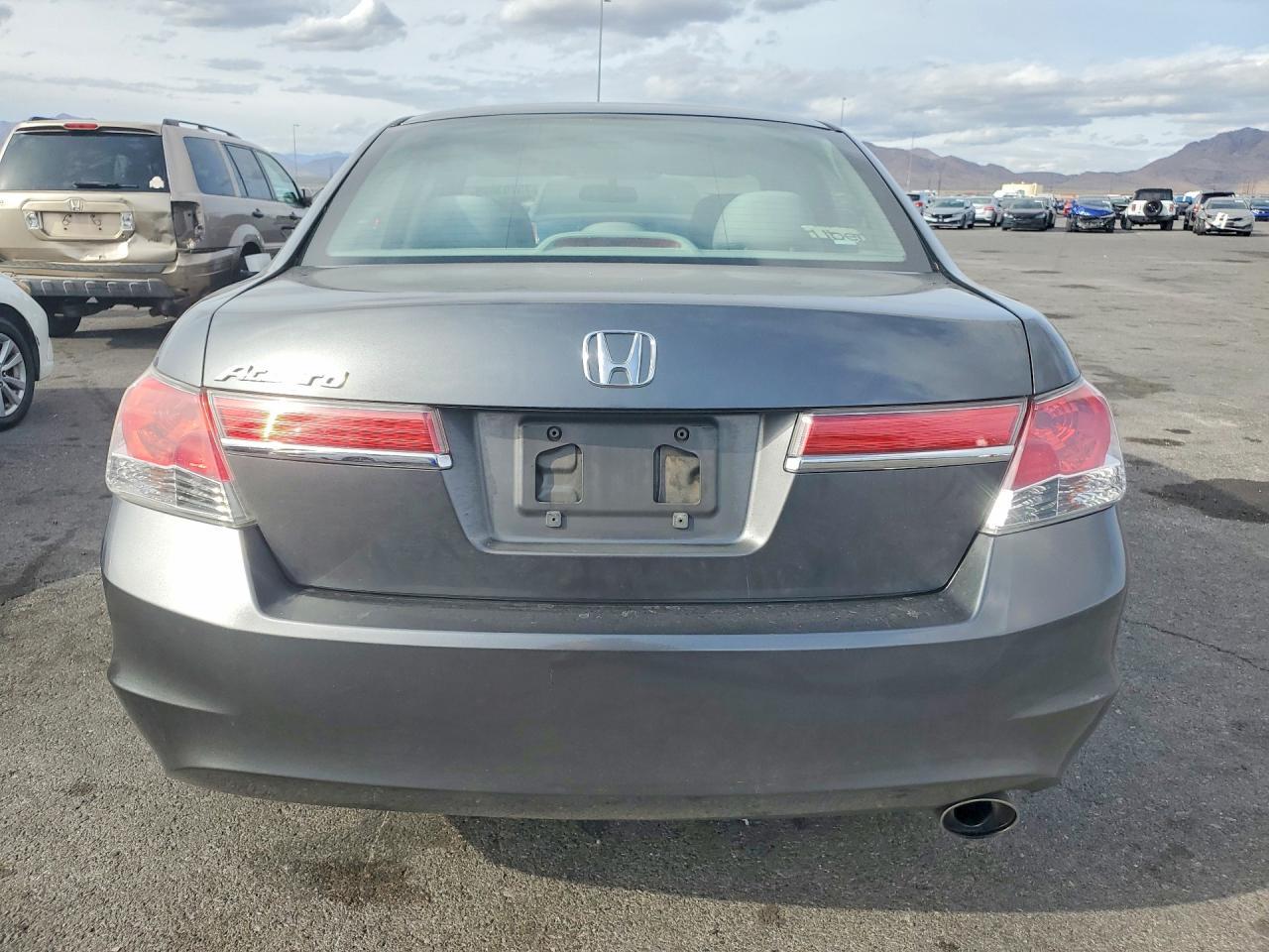 2012 Honda Accord Lxp - Image 6