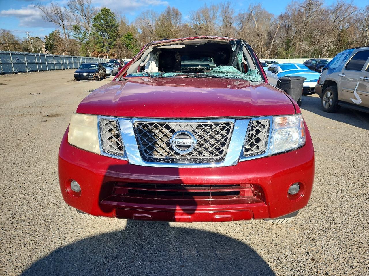 2011 Nissan Pathfinder S - Image 5