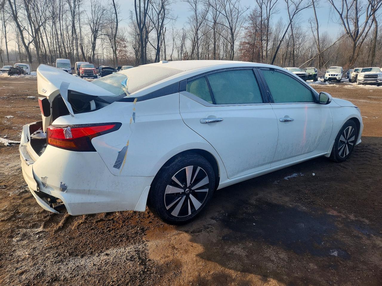 2022 Nissan Altima Sv - Фото 3