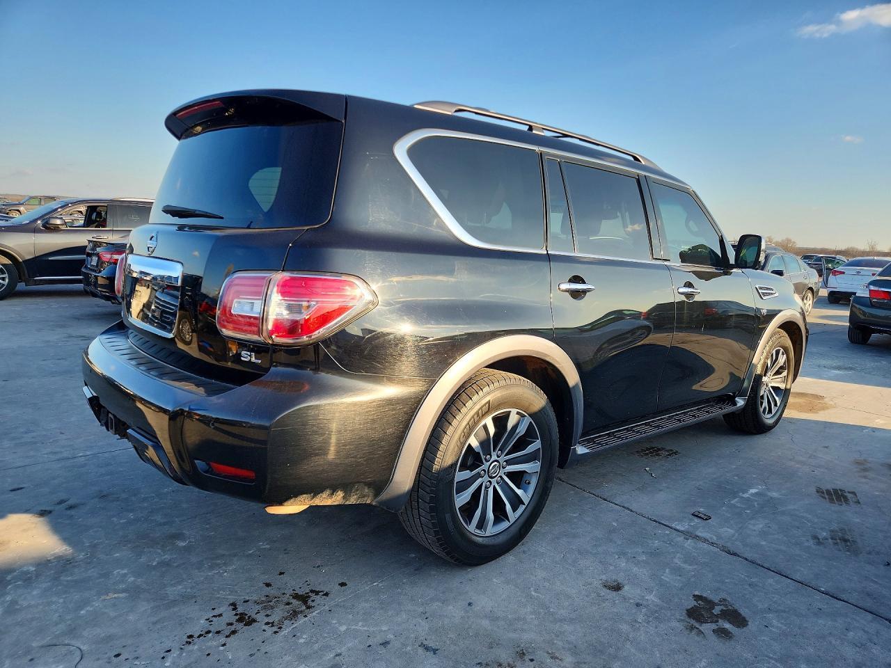 2017 Nissan Armada Sl - Фото 3