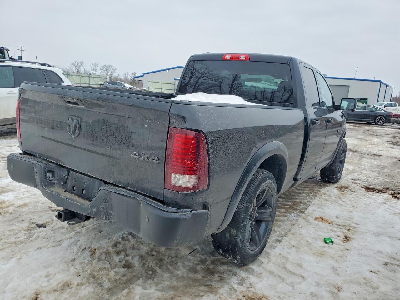 2023 Ram 1500 Classic Slt - Фото 3