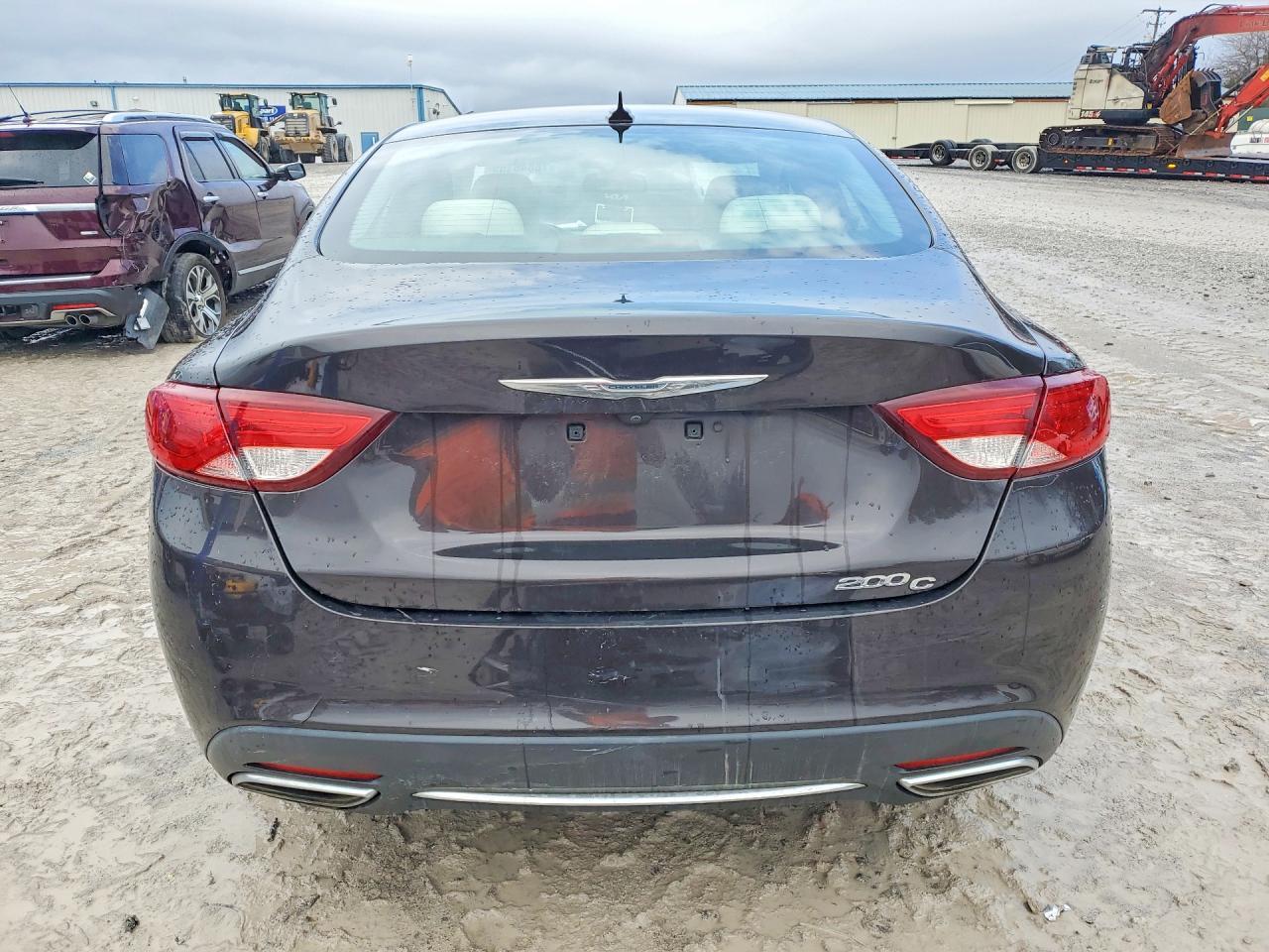 2015 Chrysler 200 C - Фото 6