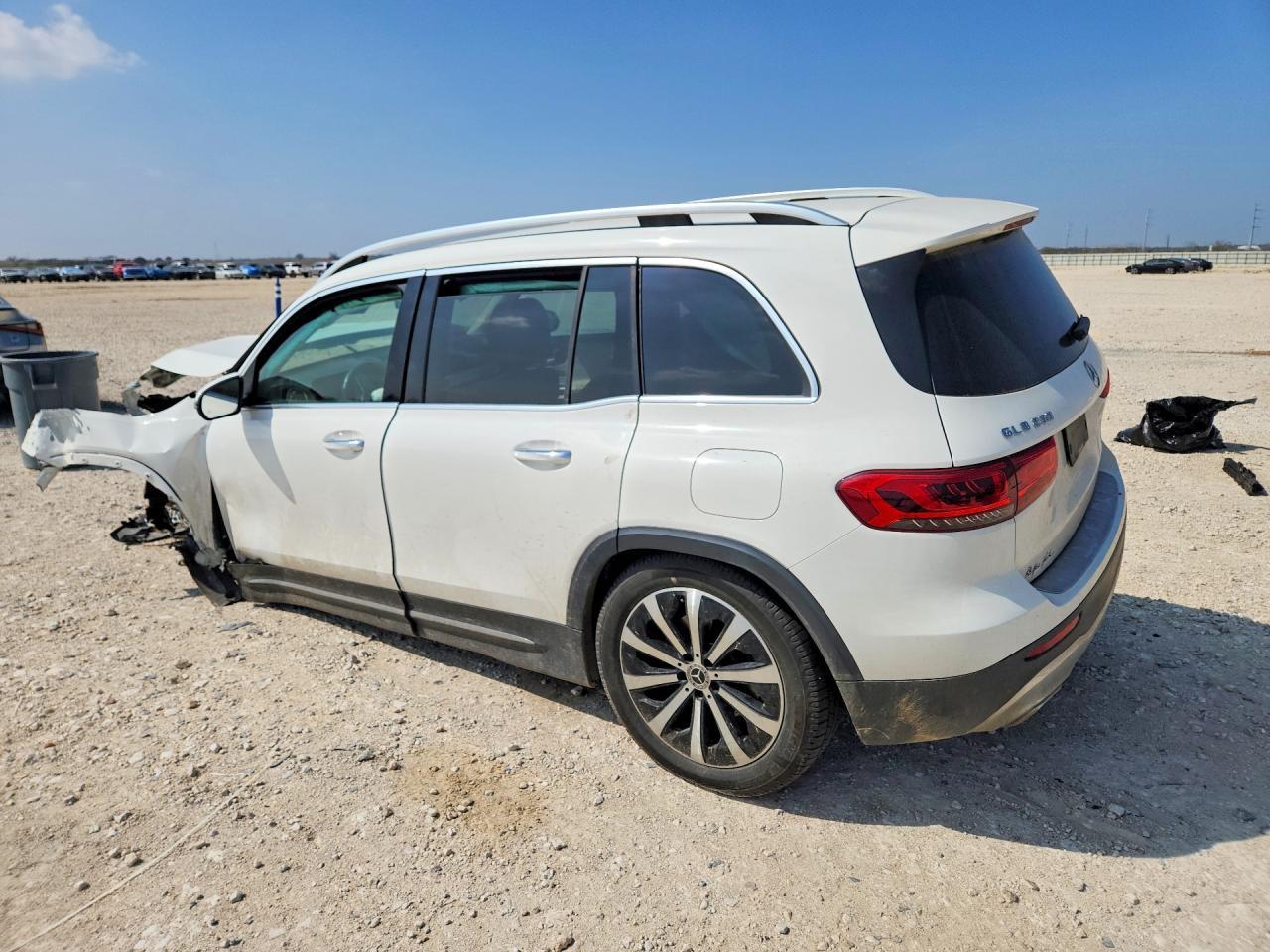 2021 Mercedes-Benz Glb 250 - Image 2