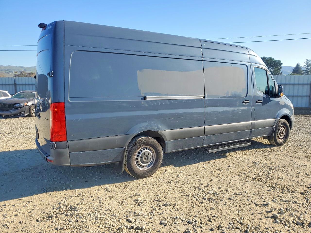 2019 Mercedes Benz Sprinter 2500 Delivery Van - Image 3
