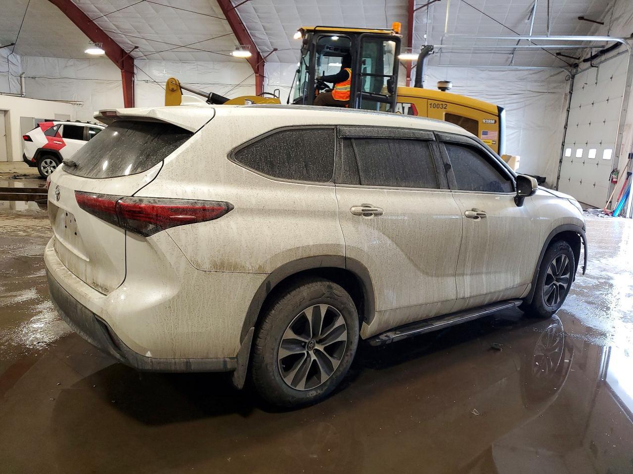 2020 Toyota Highlander Xle - Фото 3