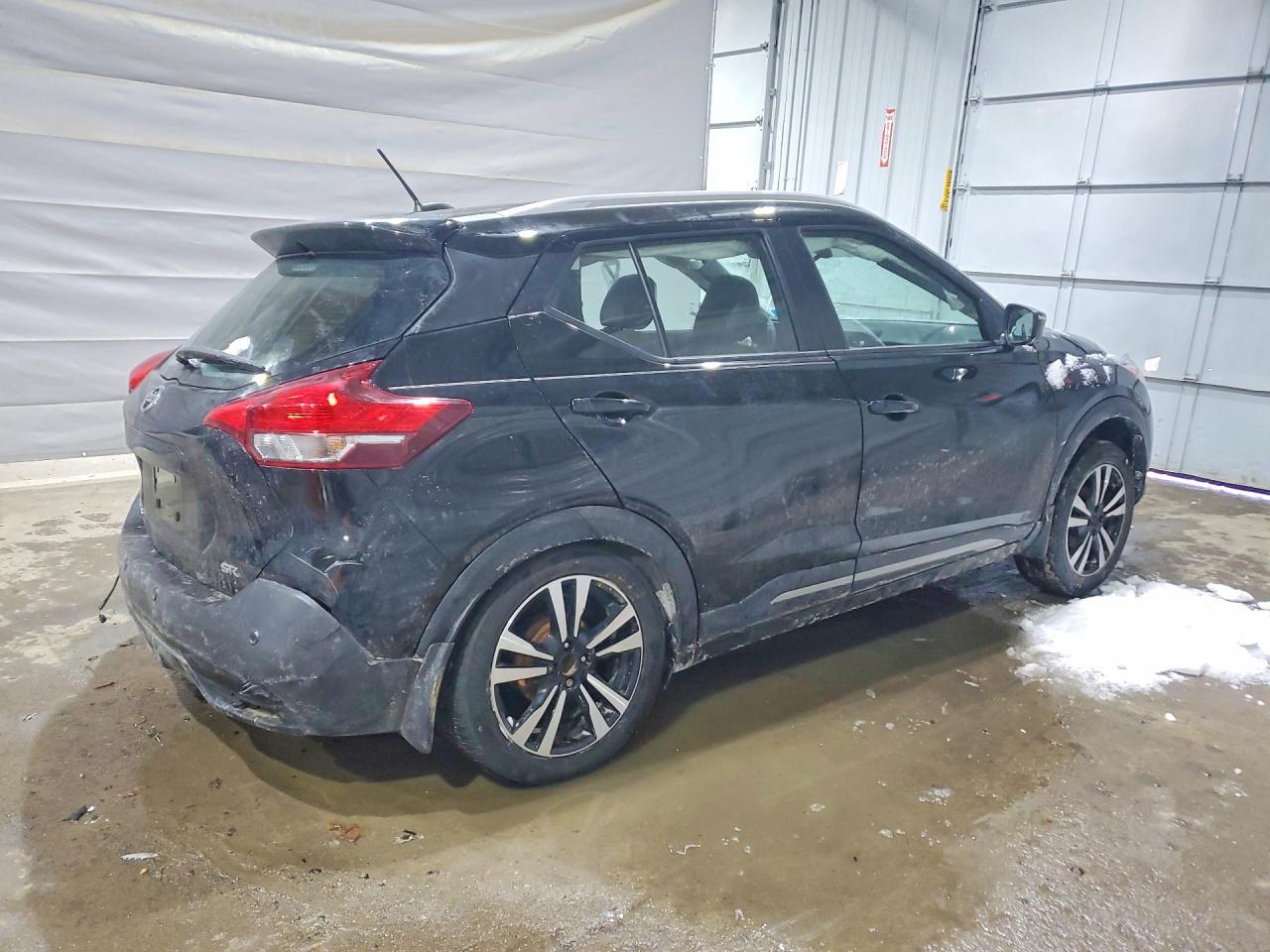 2020 Nissan Kicks Sr - Фото 3