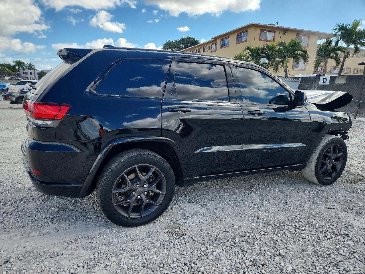 2021 Jeep Grand Cherokee Limited - Фото 3