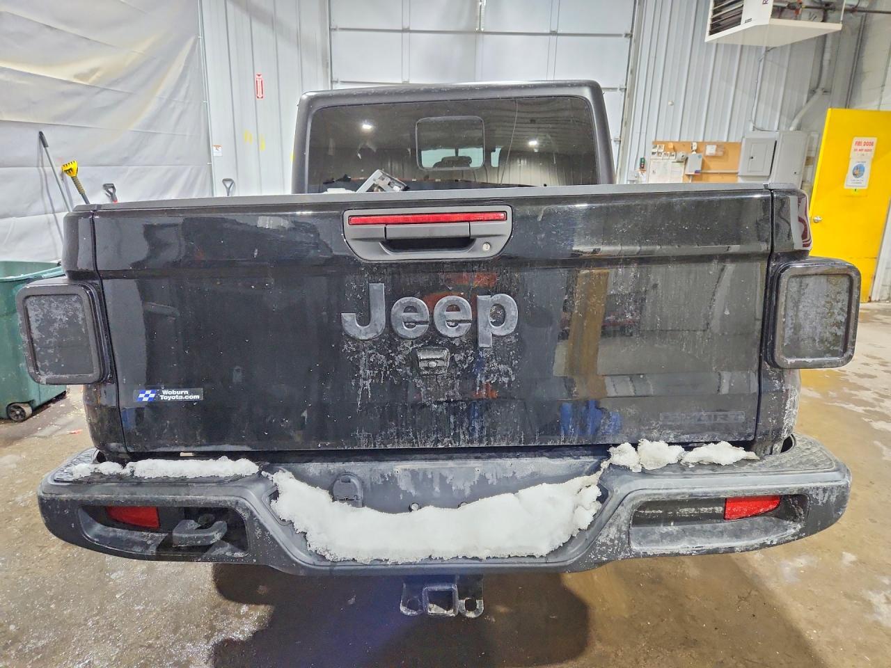 2021 Jeep Gladiator Sport - Image 6