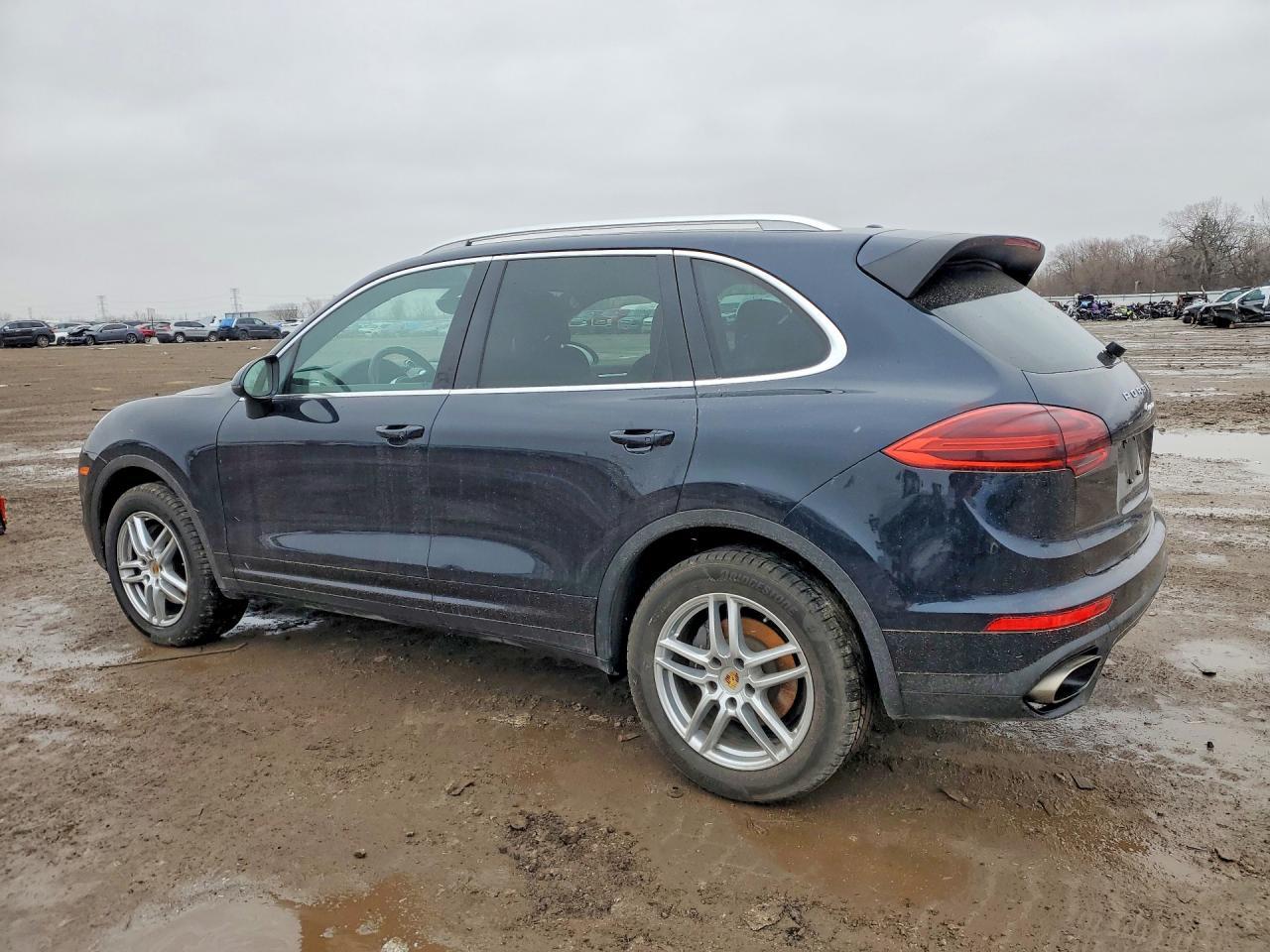 2017 Porsche Cayenne - Image 2