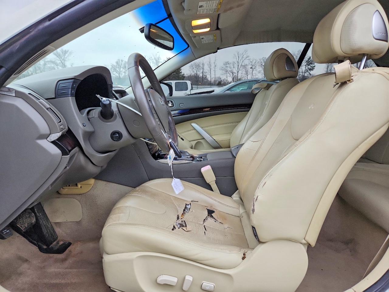 2011 Infiniti G37 Base - Фото 7