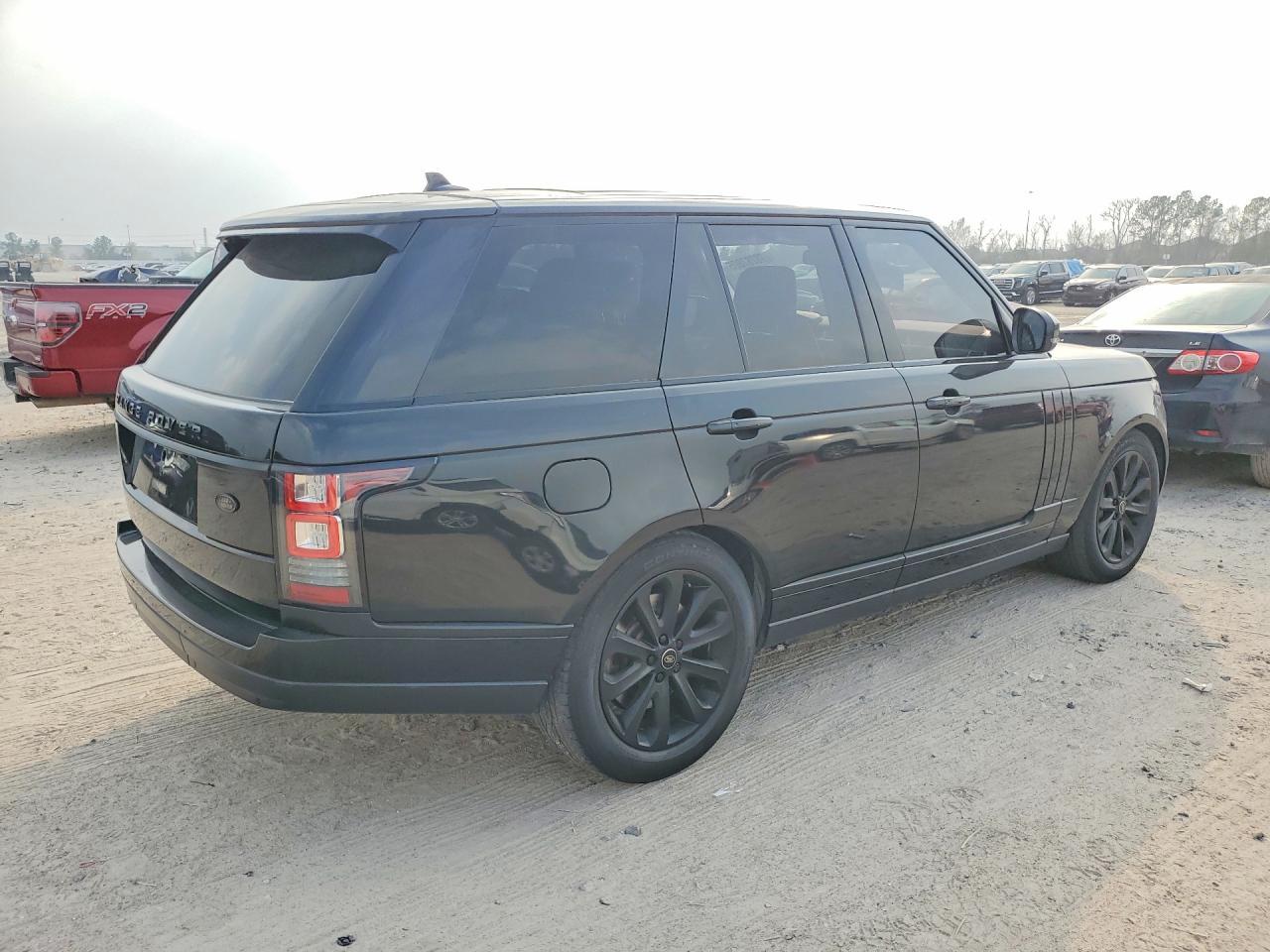 2016 Land Rover Range Rover Hse - Image 3