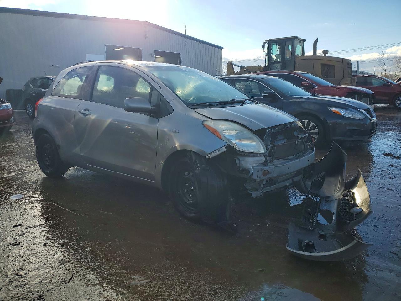 2009 Toyota Yaris Base - Фото 4
