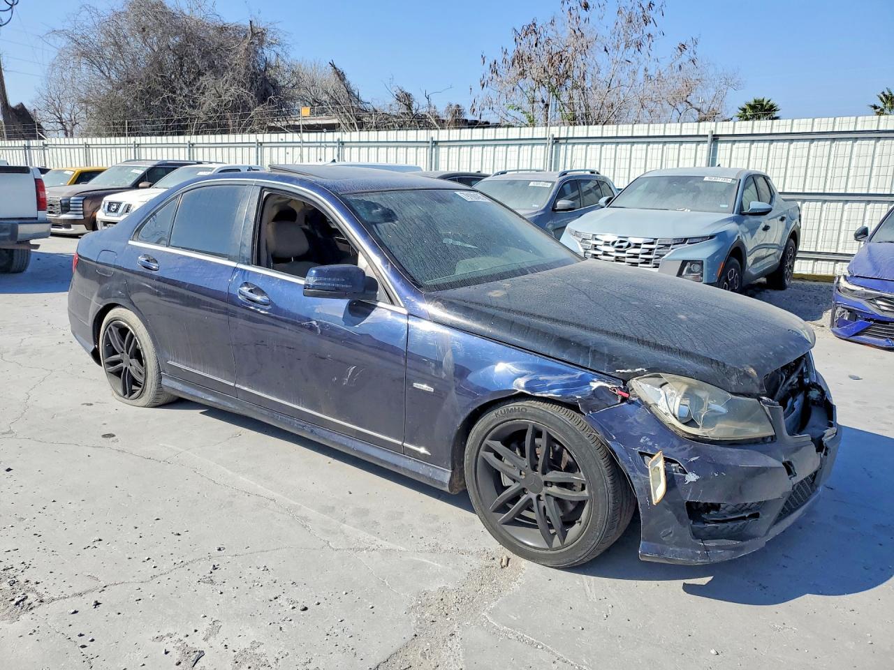 2012 Mercedes-Benz C 250 - Image 4