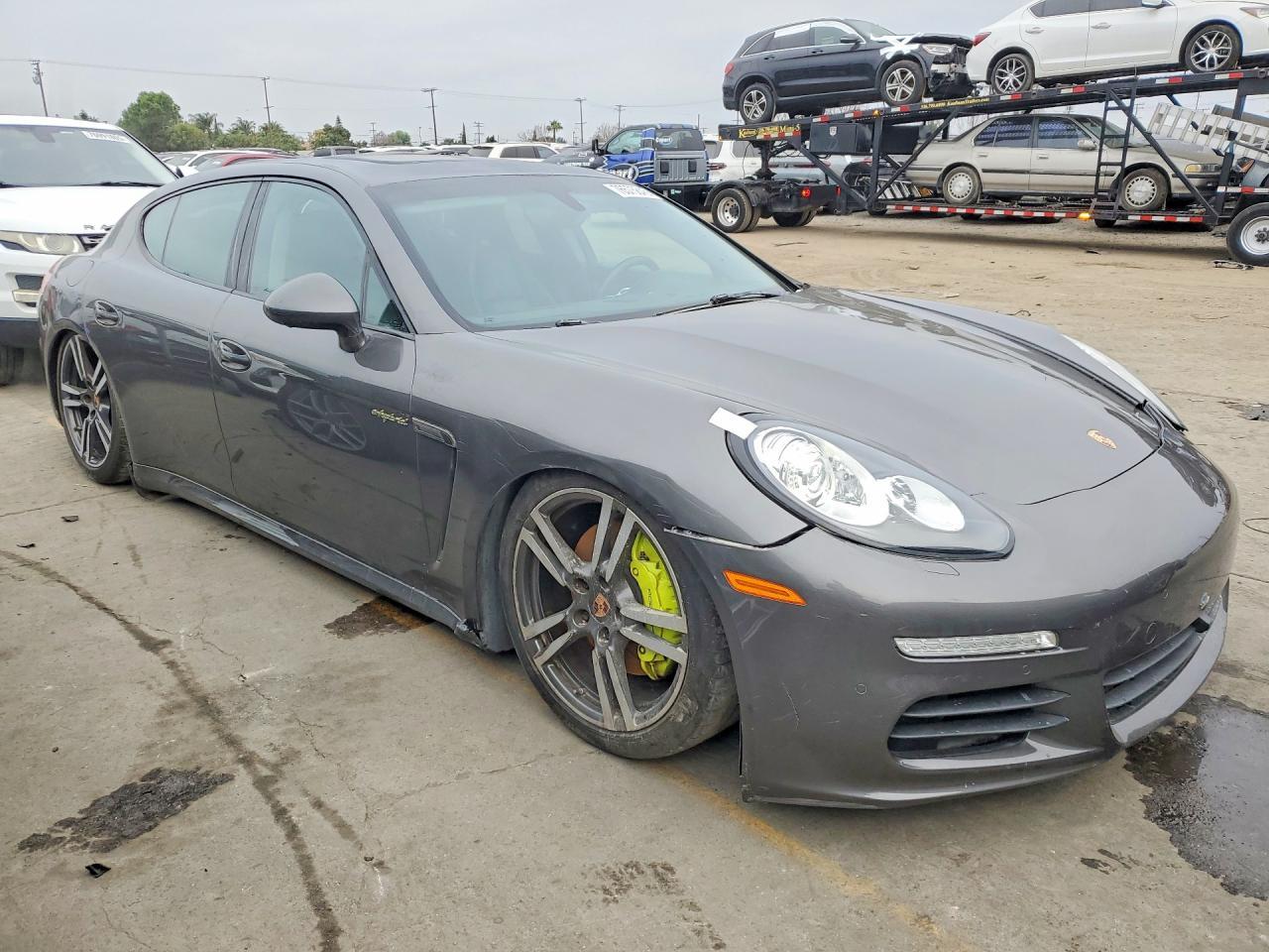 2014 Porsche Panamera S Hybrid - Image 4