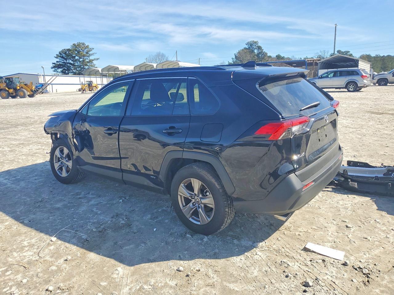 2025 Toyota Rav4 Xle - Фото 2