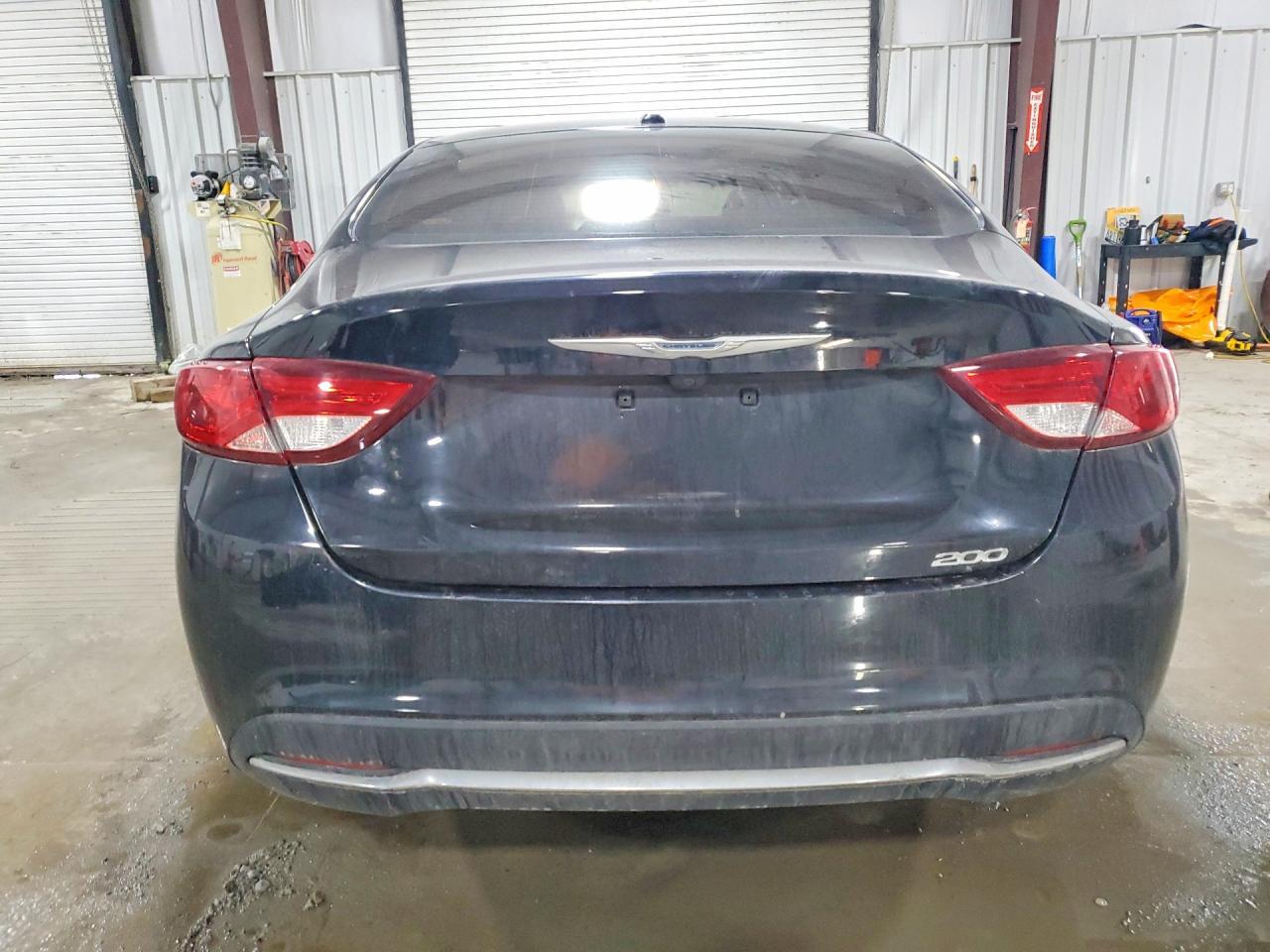 2015 Chrysler 200 - Фото 6