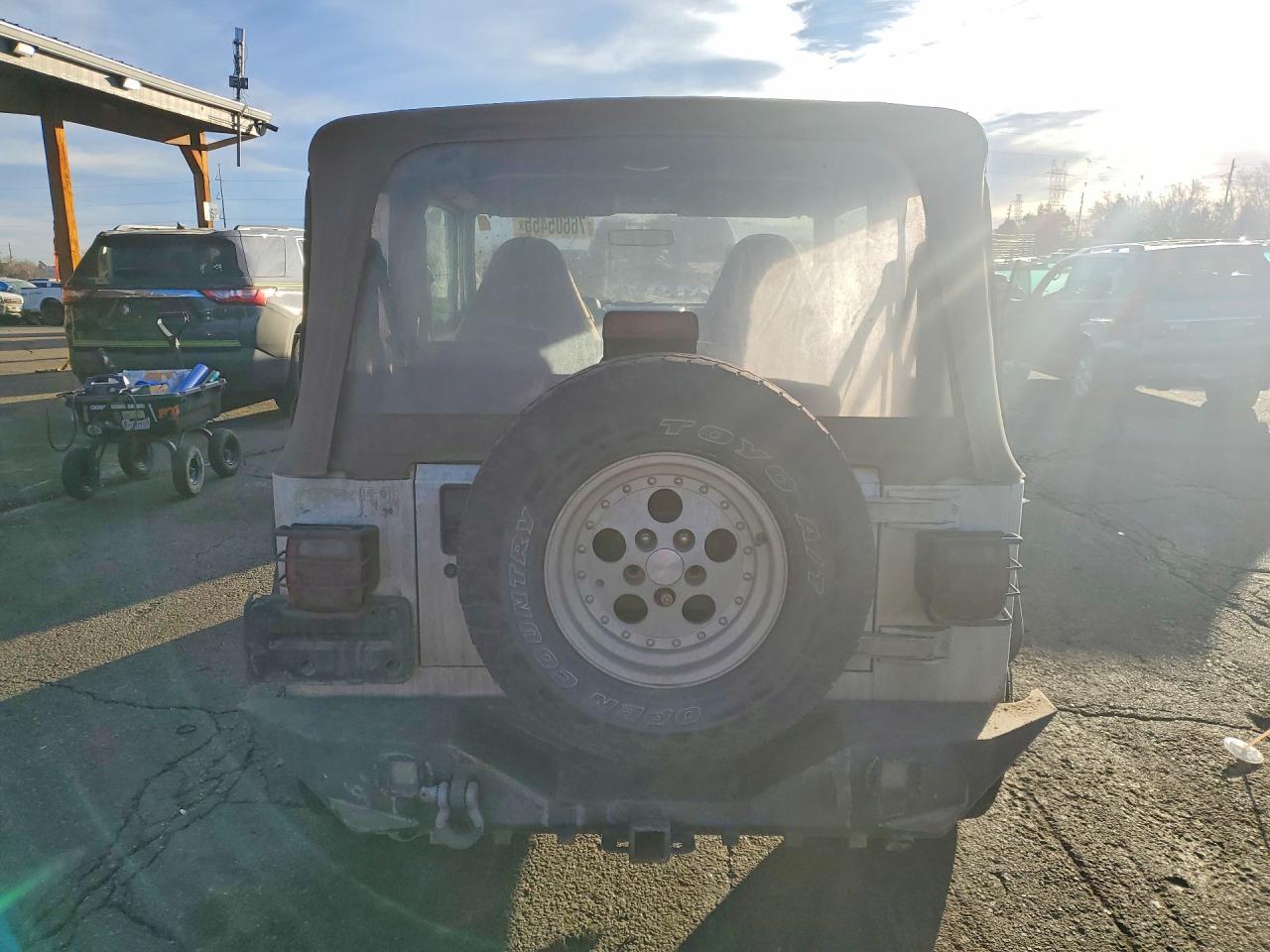 1998 Jeep Wrangler / Tj Sahara - Фото 6