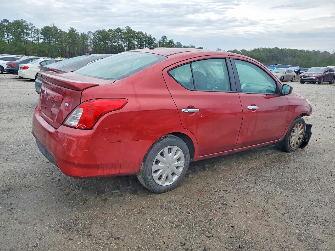 2019 Nissan Versa Sv - Image 3