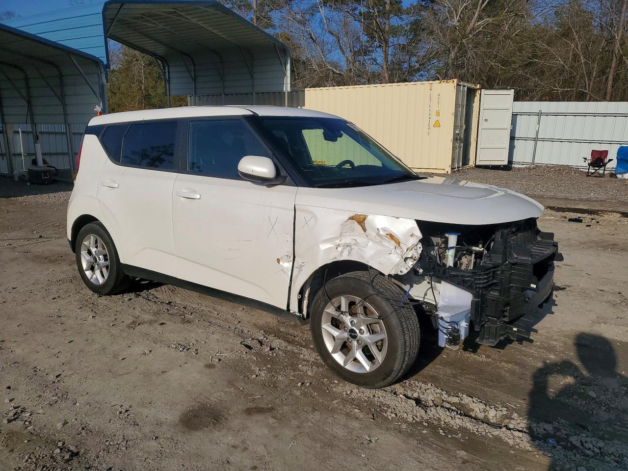 2023 Kia Soul Lx - Image 4