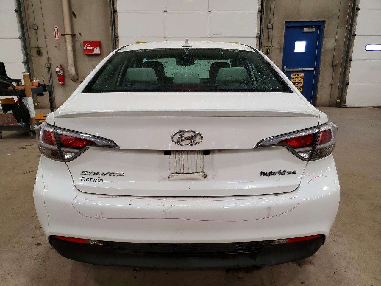 2016 Hyundai Sonata Hybrid - Фото 6