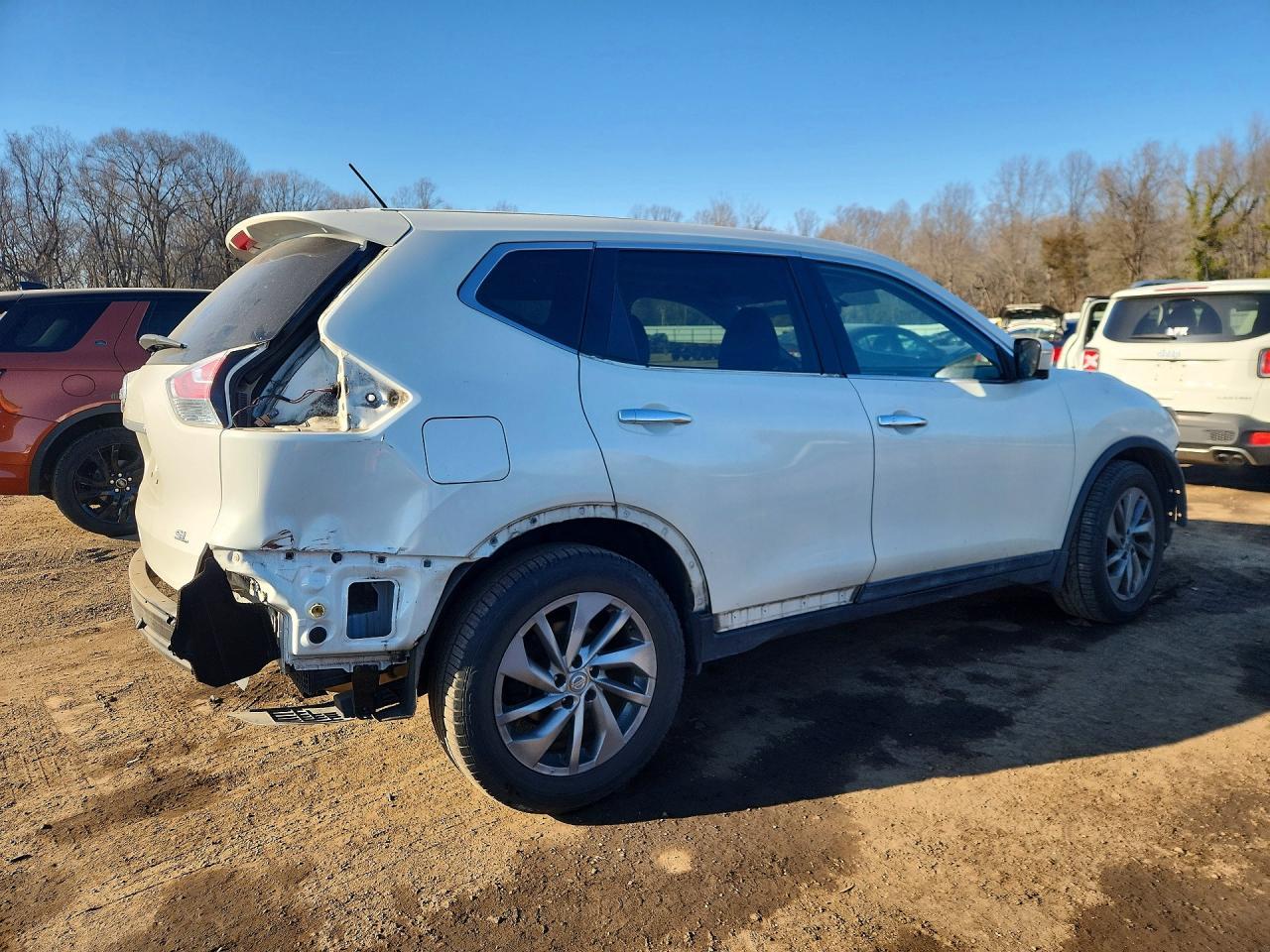 2015 Nissan Rogue S - Фото 3