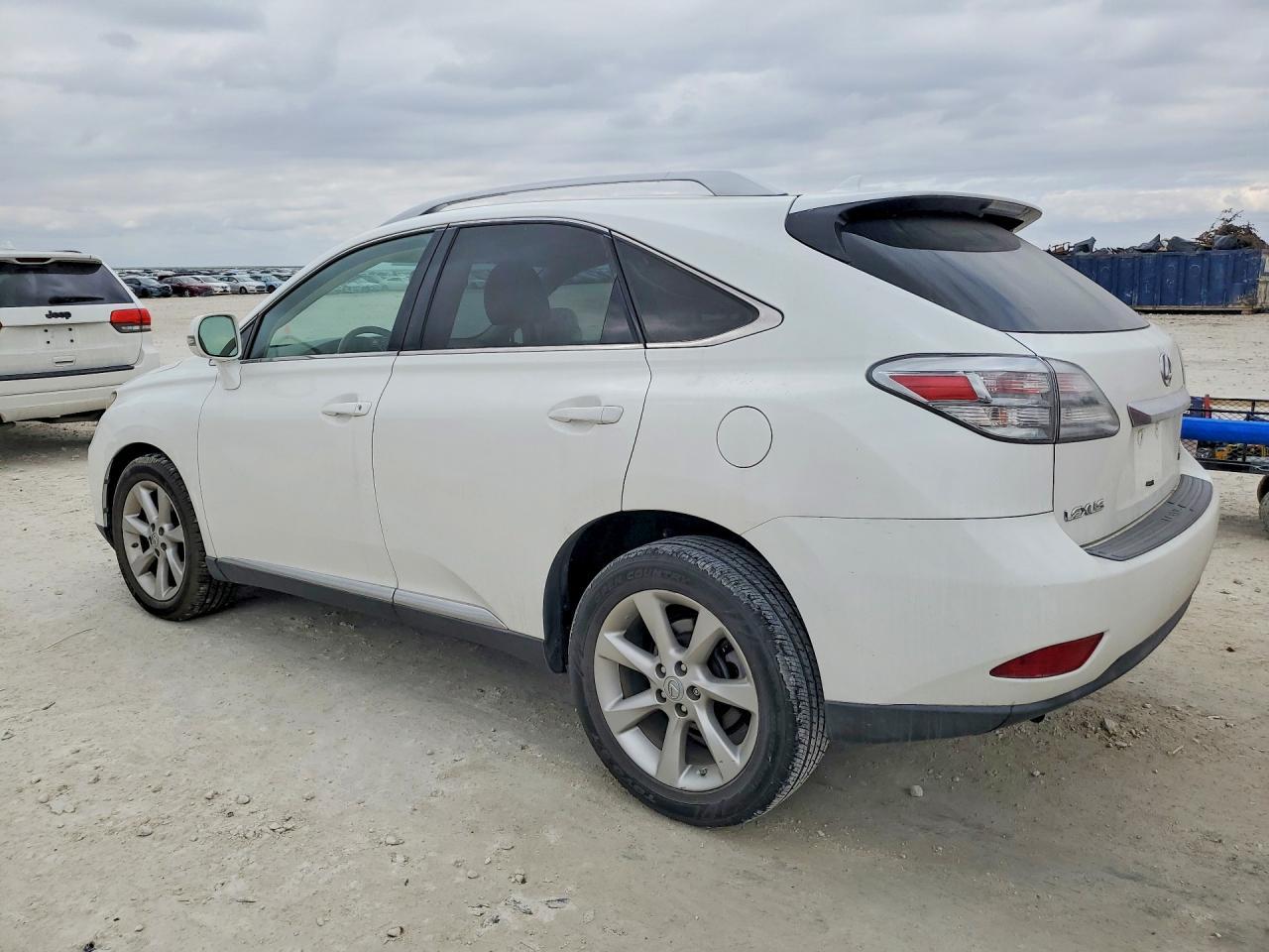 2010 Lexus Rx 350 - Image 2