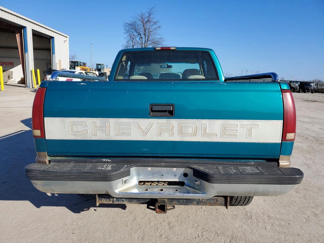 1995 Chevrolet Gmt-400 K1500 - Image 6
