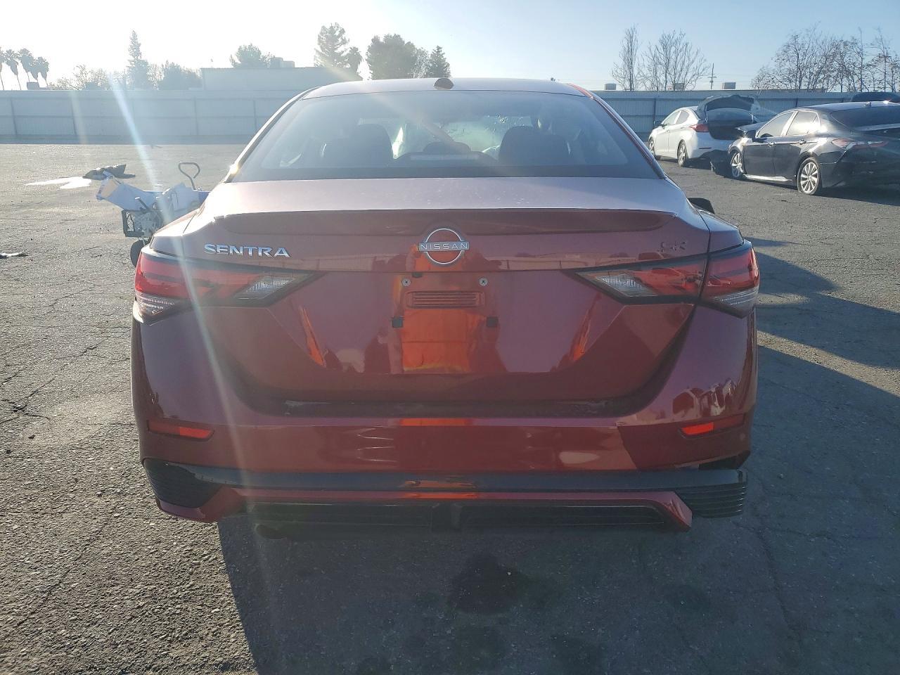 2025 Nissan Sentra Sr - Фото 6