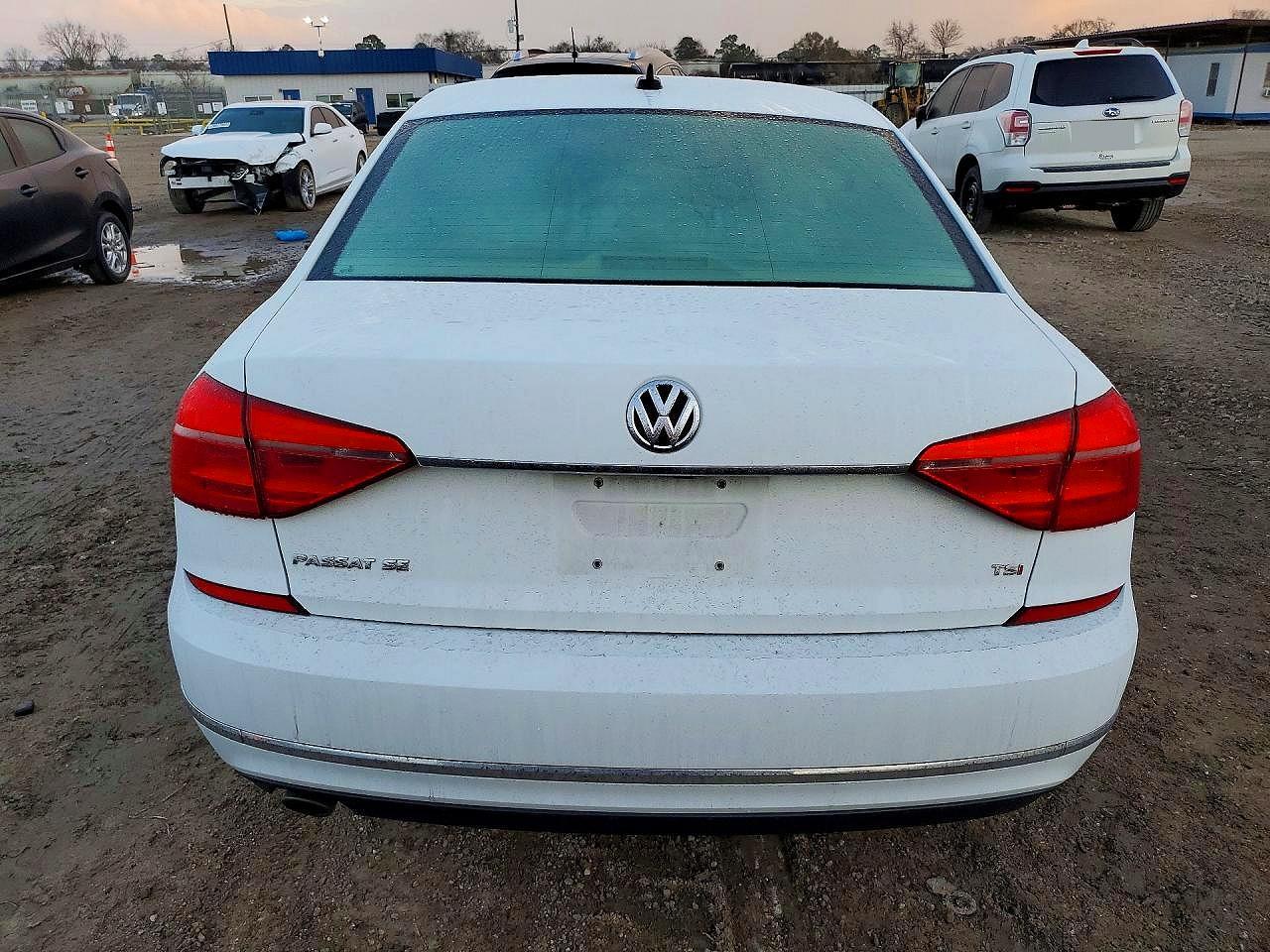 2016 Volkswagen Passat Se - Фото 6
