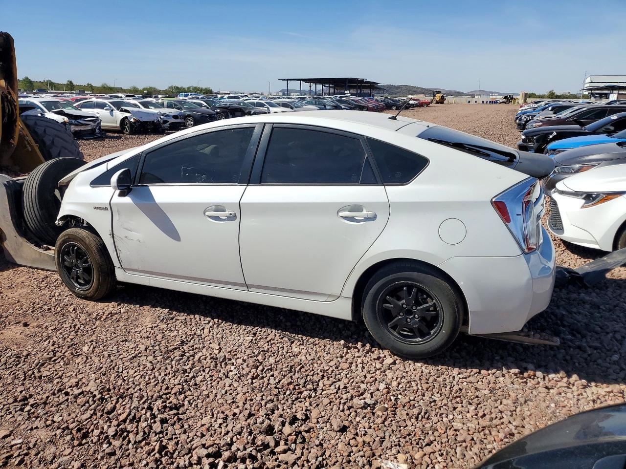 2014 Toyota Prius - Фото 2