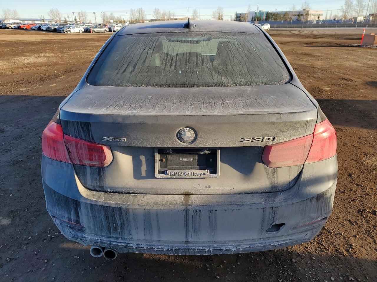 2018 BMW 330 Xi - Image 6