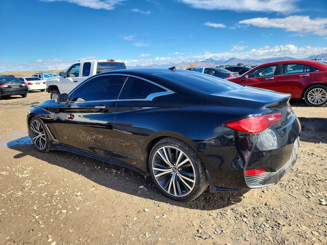 2022 Infiniti Q60 3.0T Luxe - Фото 2