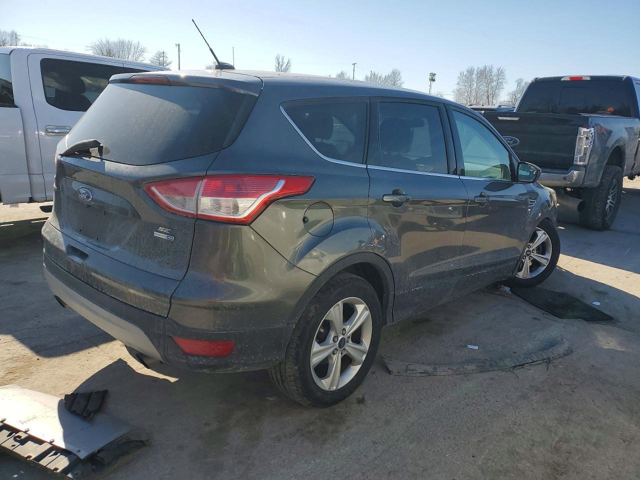 2015 Ford Escape Se - Image 3