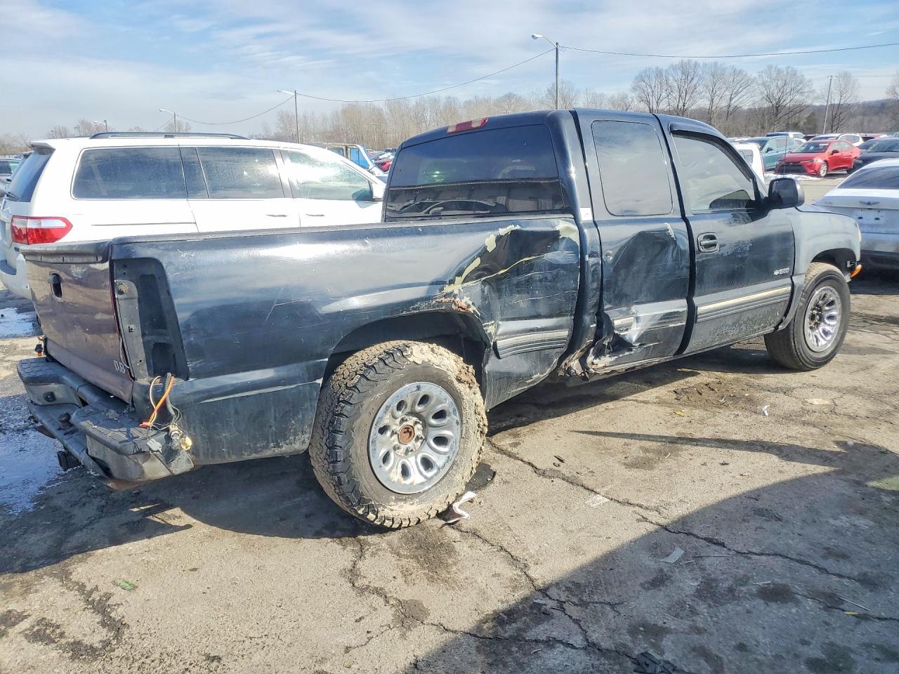 2001 Chevrolet Silverado C1500 - Фото 3