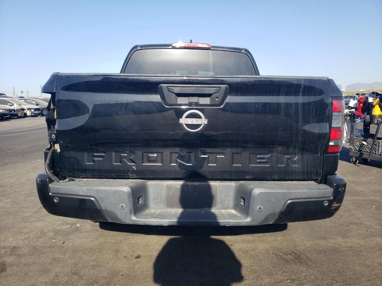 2022 Nissan Frontier S - Фото 6