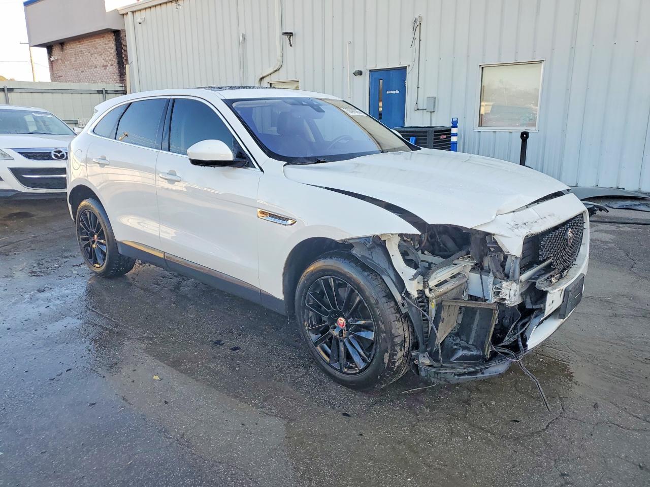 2019 Jaguar F-Pace Prestige - Image 4