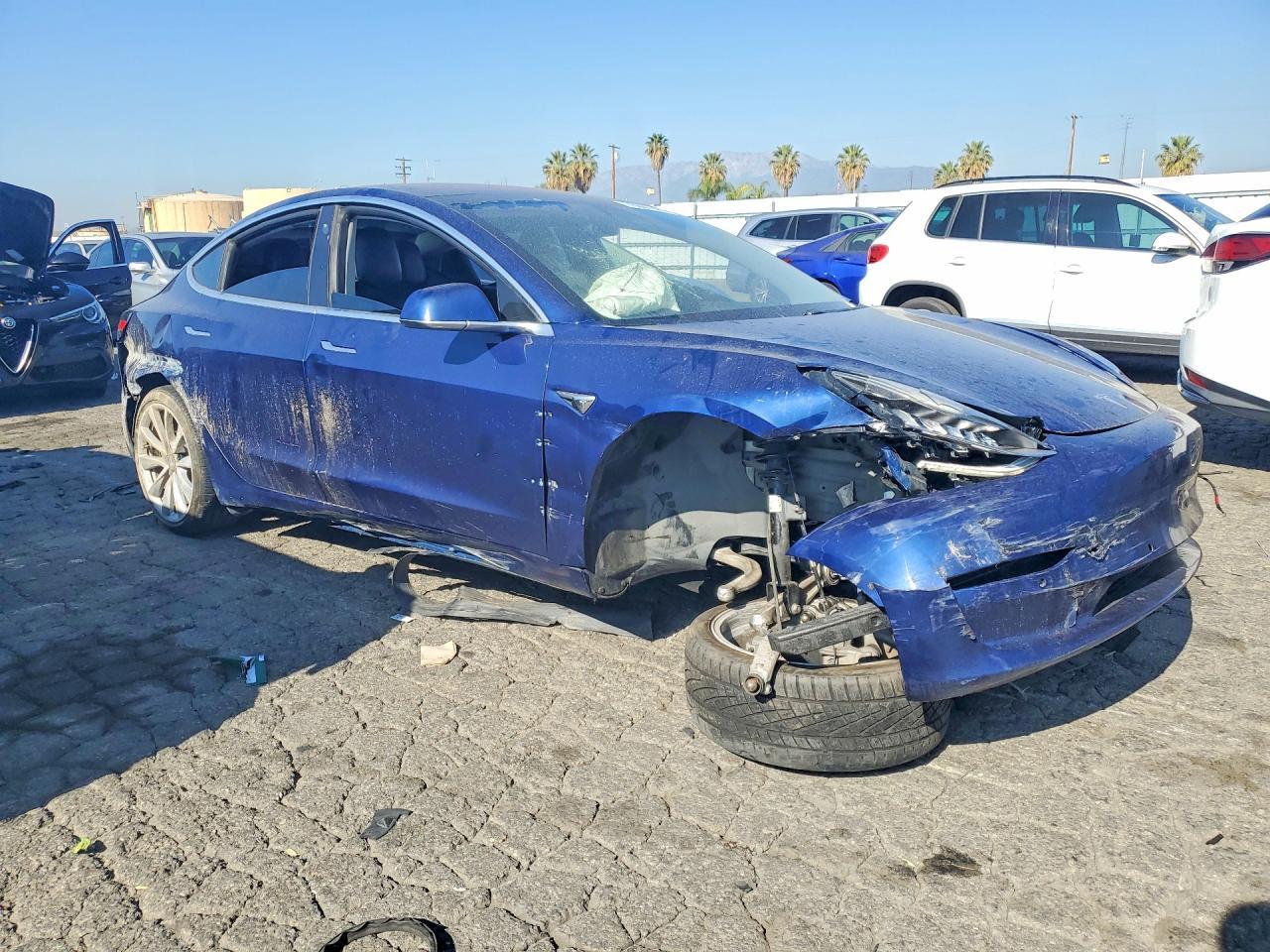 2018 Tesla Model 3 - Image 4