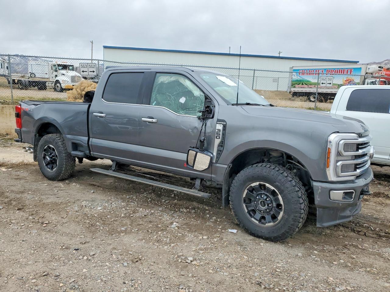 2026 Ford F350 Super Duty - Фото 4