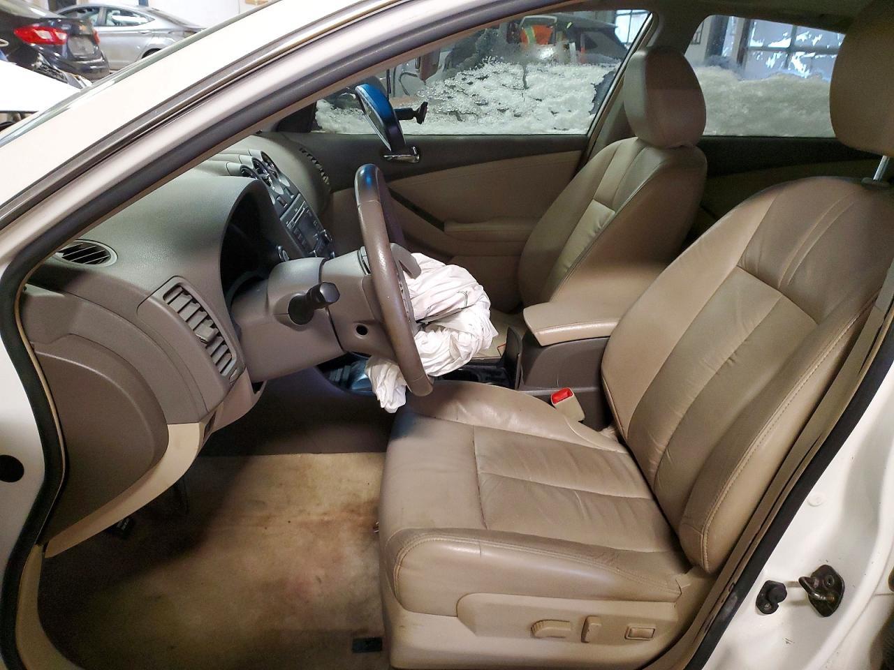 2010 Nissan Altima 2.5 - Image 7