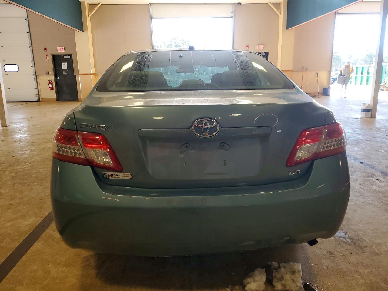 2011 Toyota Camry Base - Image 6