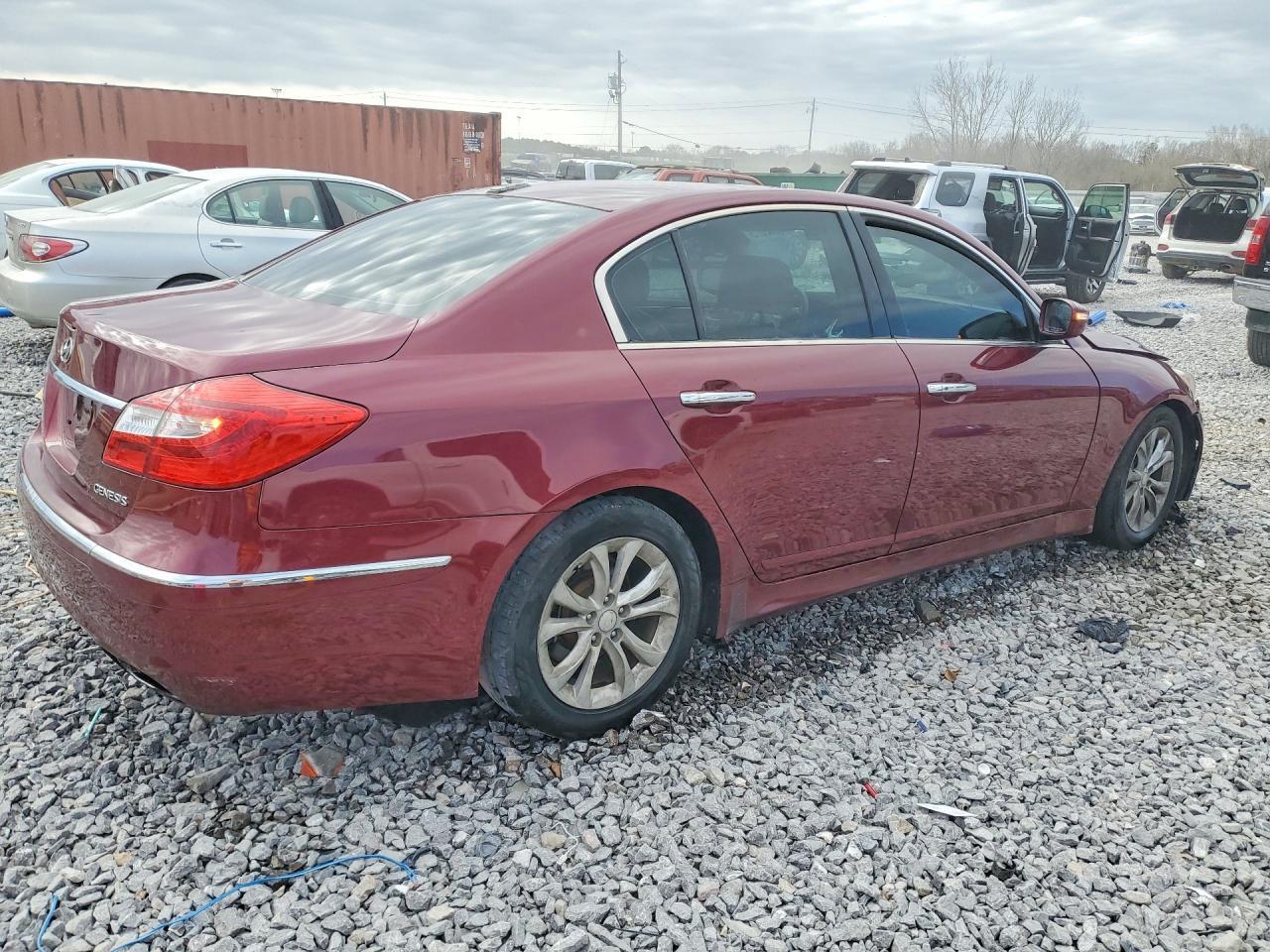 2012 Hyundai Genesis 3.8L V6 - Image 3